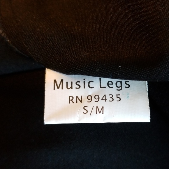 MUSIC LEGS Witch Black/Purple Costume & Hat sz S/M - Picture 7 of 8